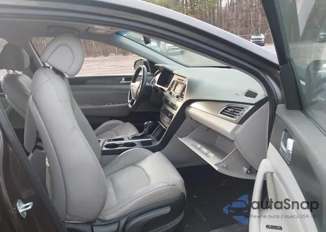 2015 Hyundai Sonata Sport z USA, uszkodzony, nr VIN 5NPE34AF7FH181259